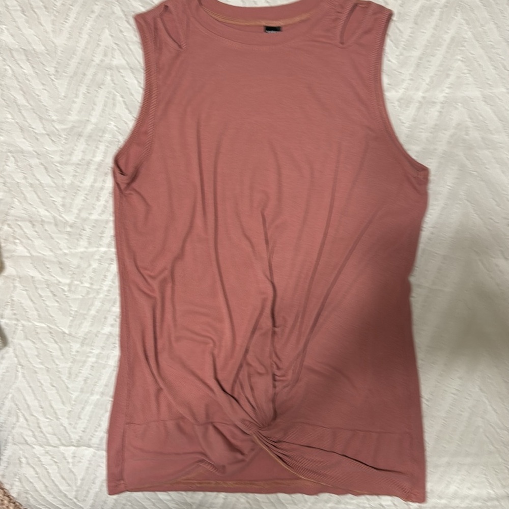 Shein top - Picture 3 of 4